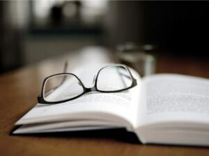【一般知識】独学で行政書士試験に200点越えで合格する勉強法とは?